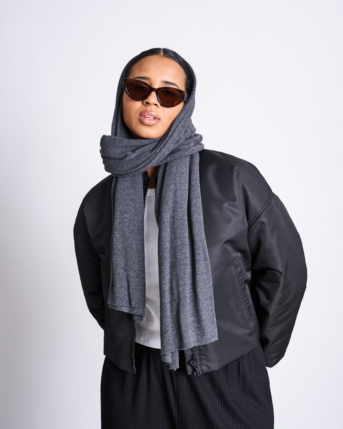 SCARF ROSS DARK GREY