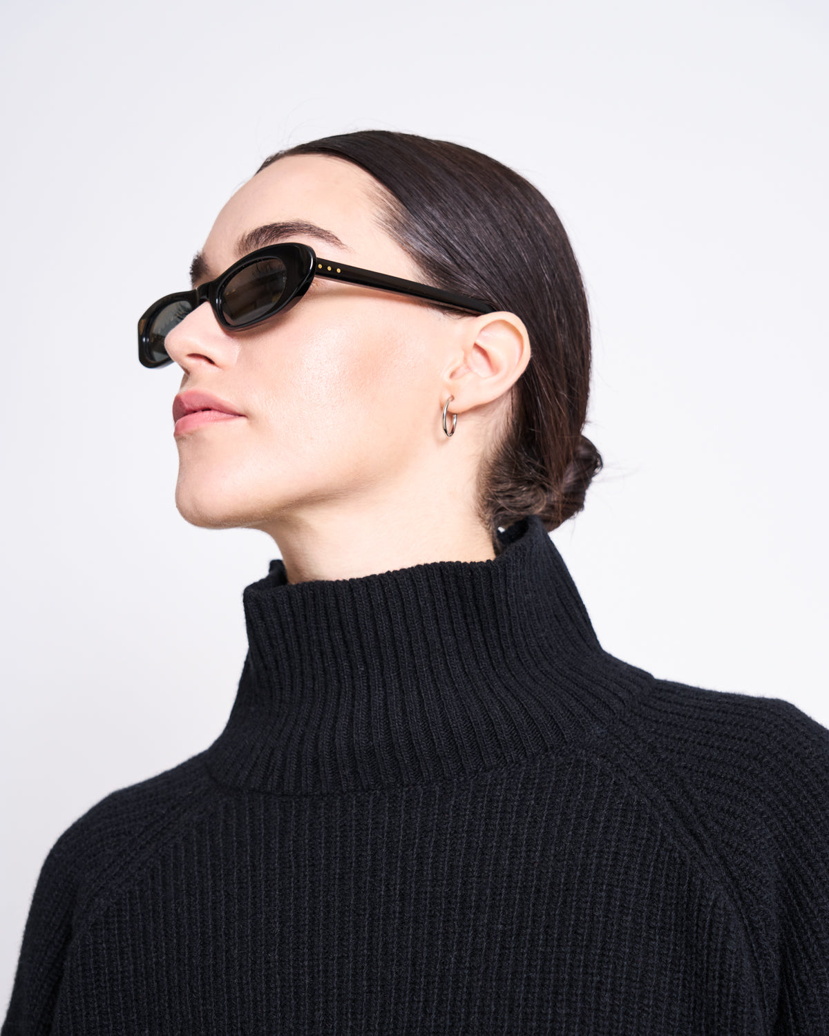 HIGH-NECK JUMPER WOOLY OLA BLACK GOTS