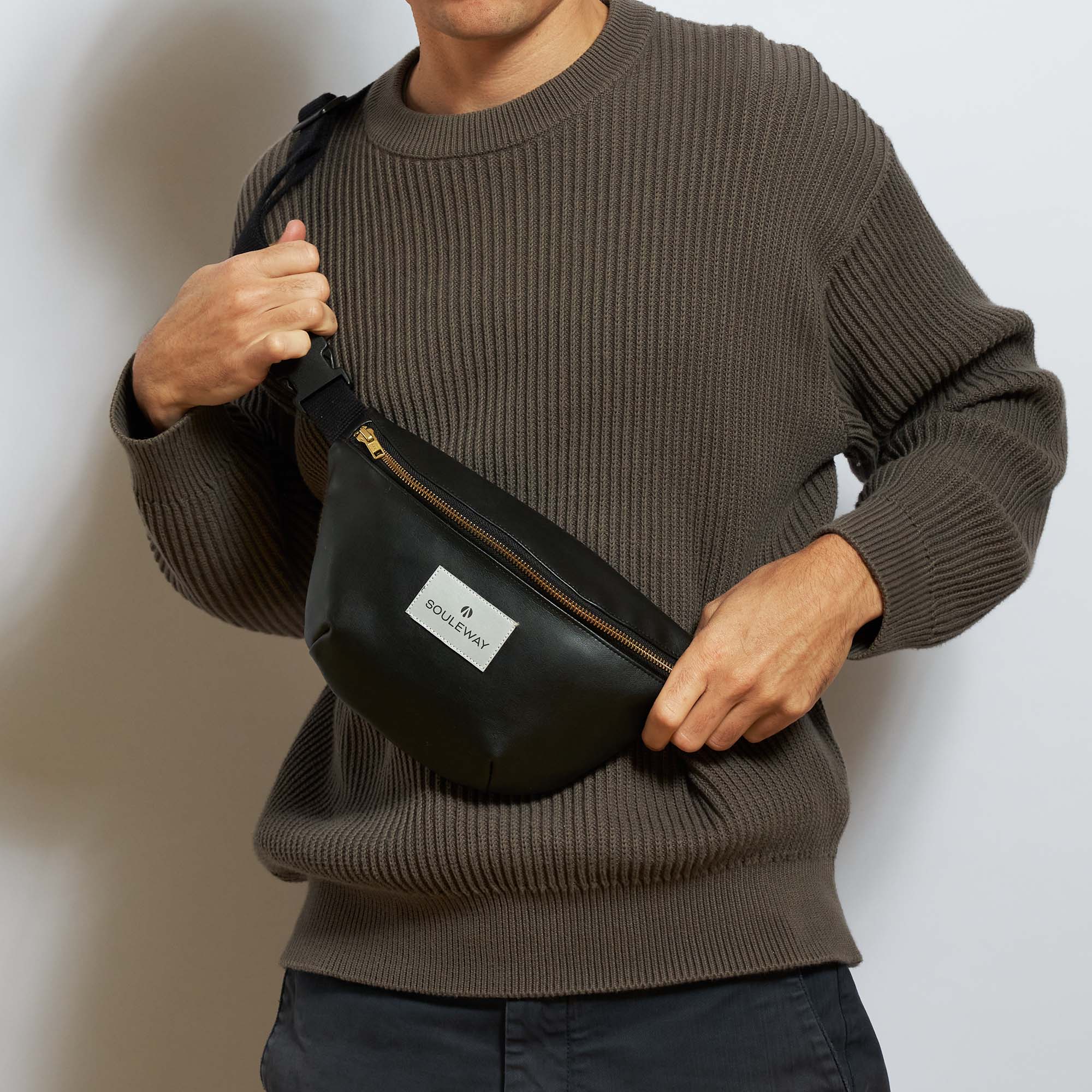 Bauchtasche Oliven Kunstleder - Oleatex