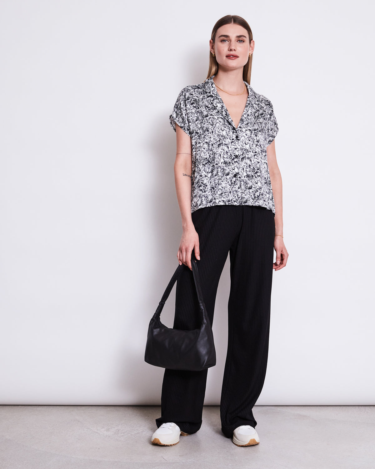 BLOUSE TIERRA NERVOUS PRINT BLACK
