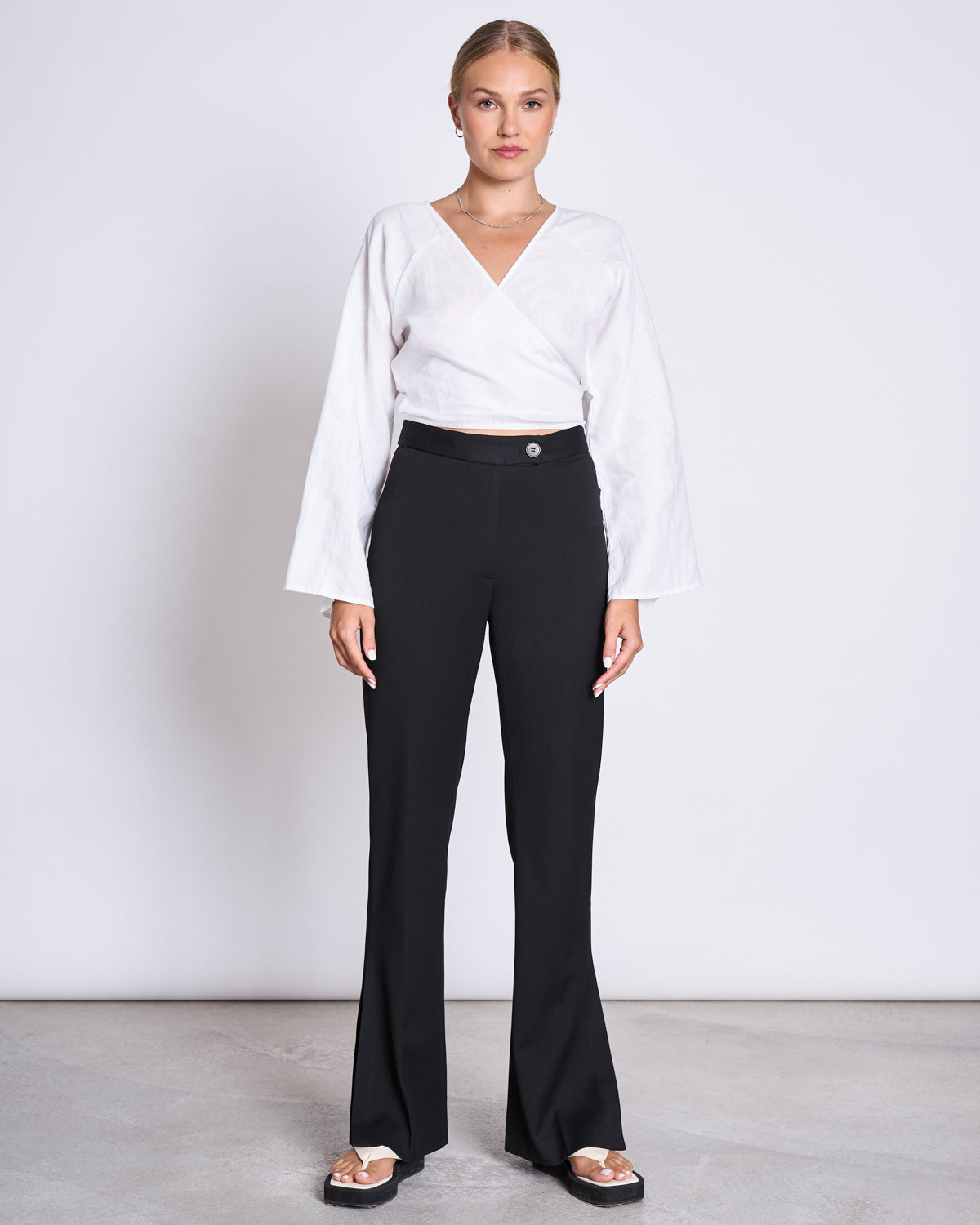 LINEN WRAP BLOUSE RORA WHITE