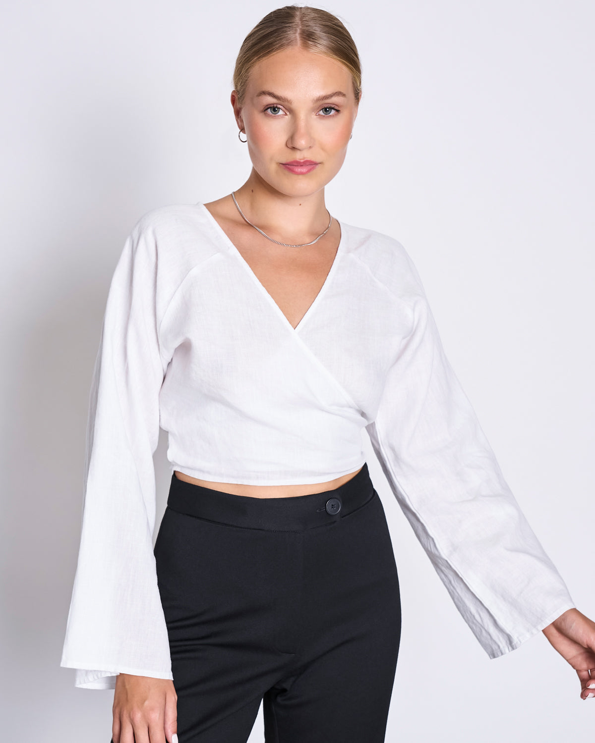 LINEN WRAP BLOUSE RORA WHITE