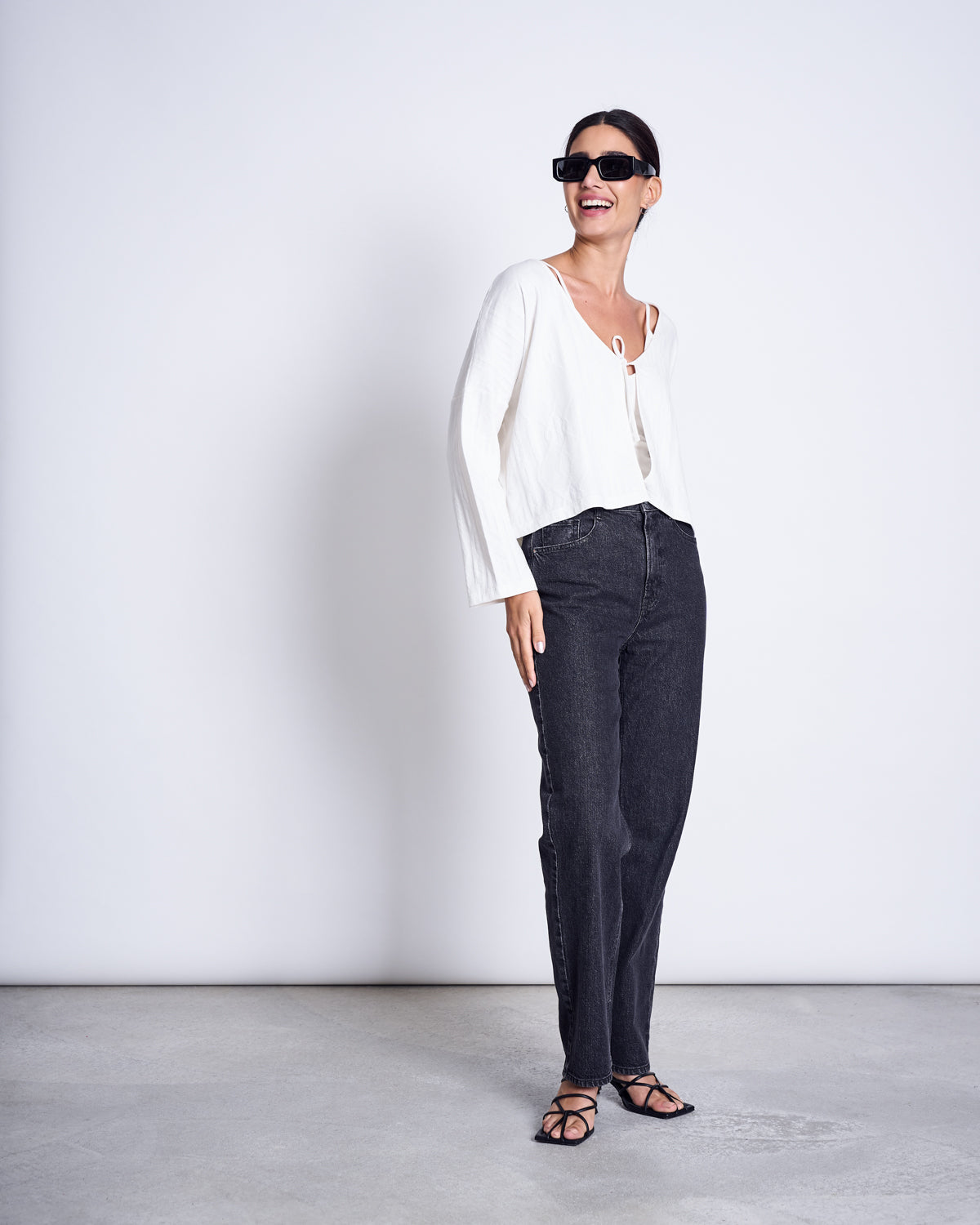 STRAIGHT LEG JEANS ALBA FADED BLACK