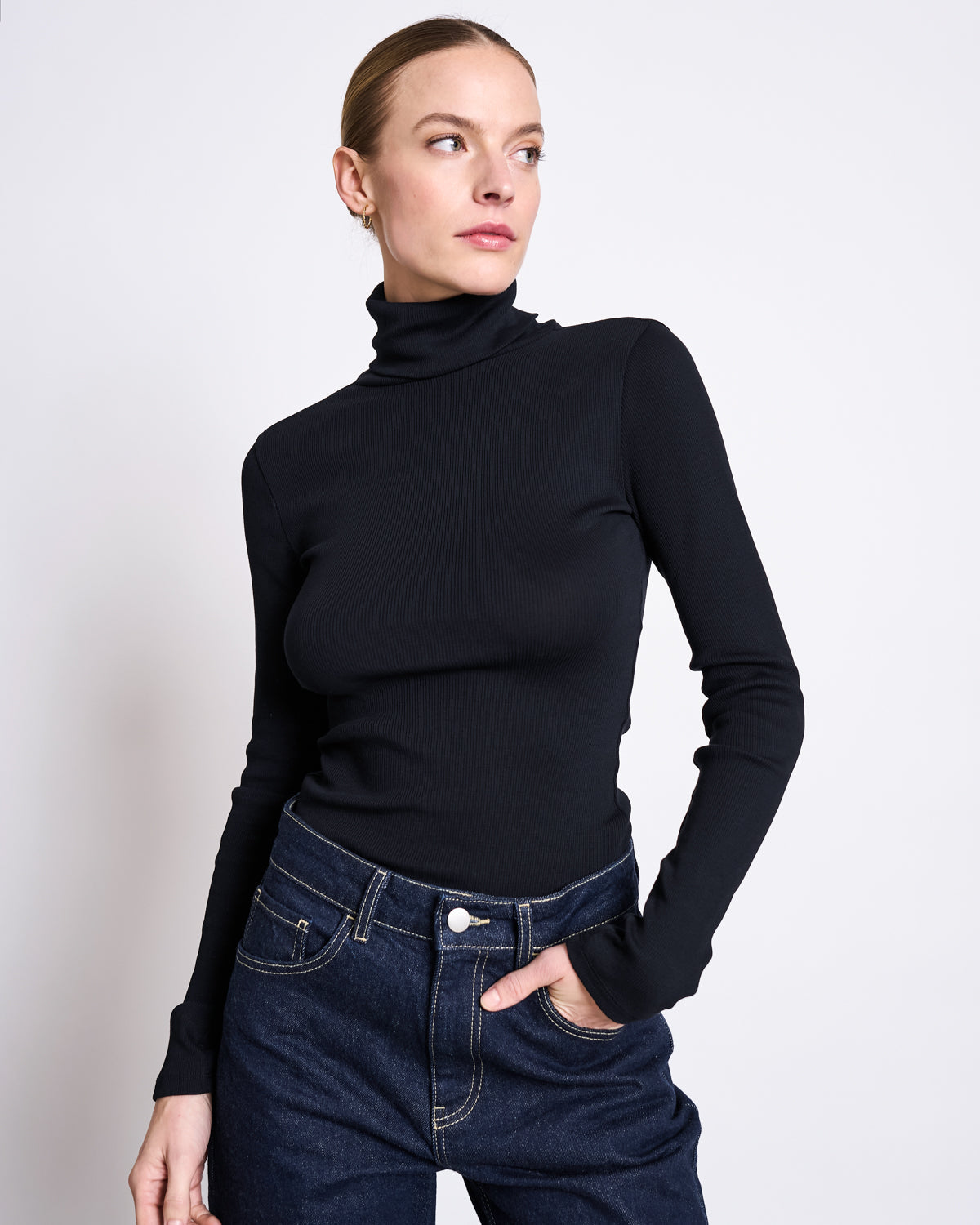 MINIRIB TURTLENECK CHUVA BLACK GOTS