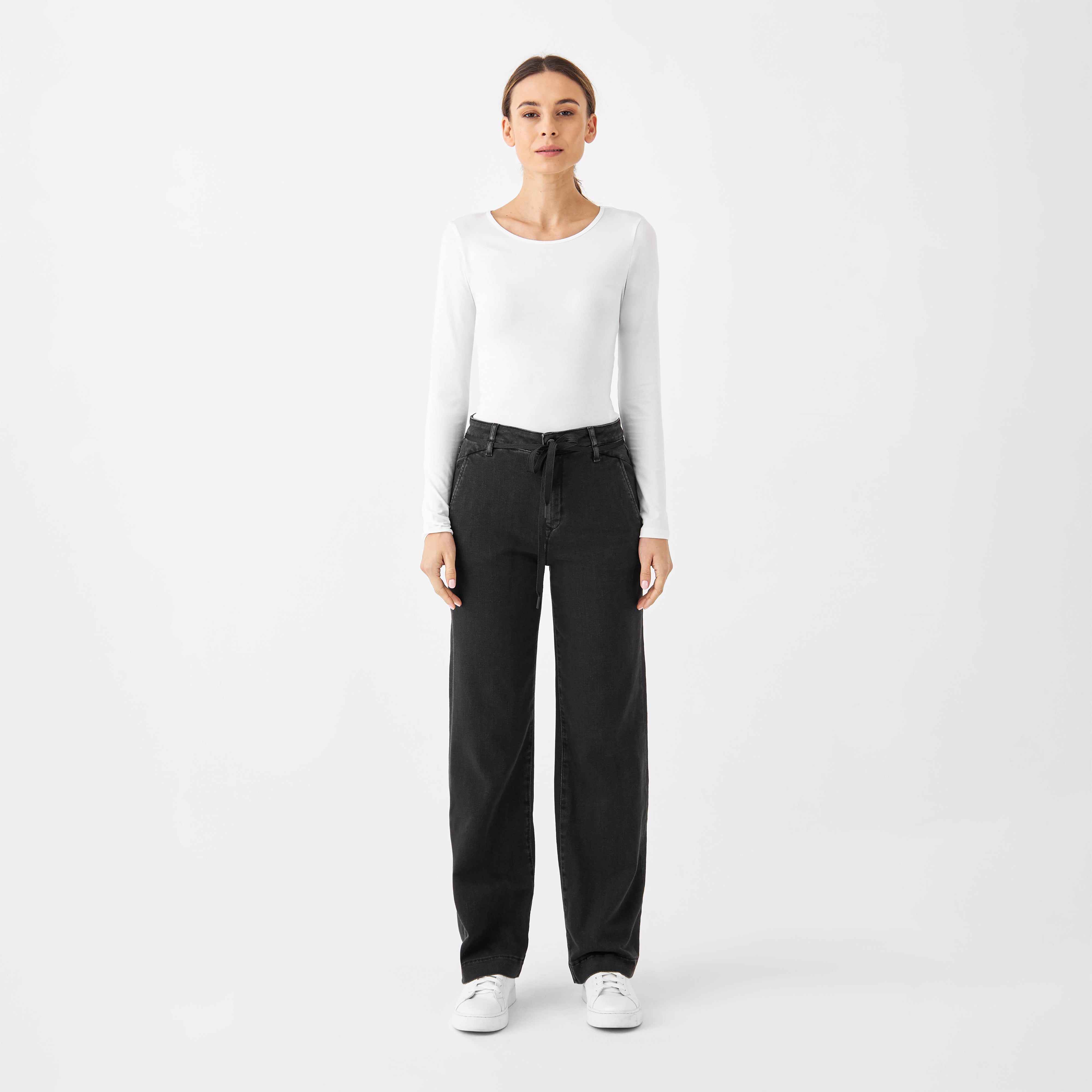 DEW Flared Soft Denim - French Pocket - Black Denim