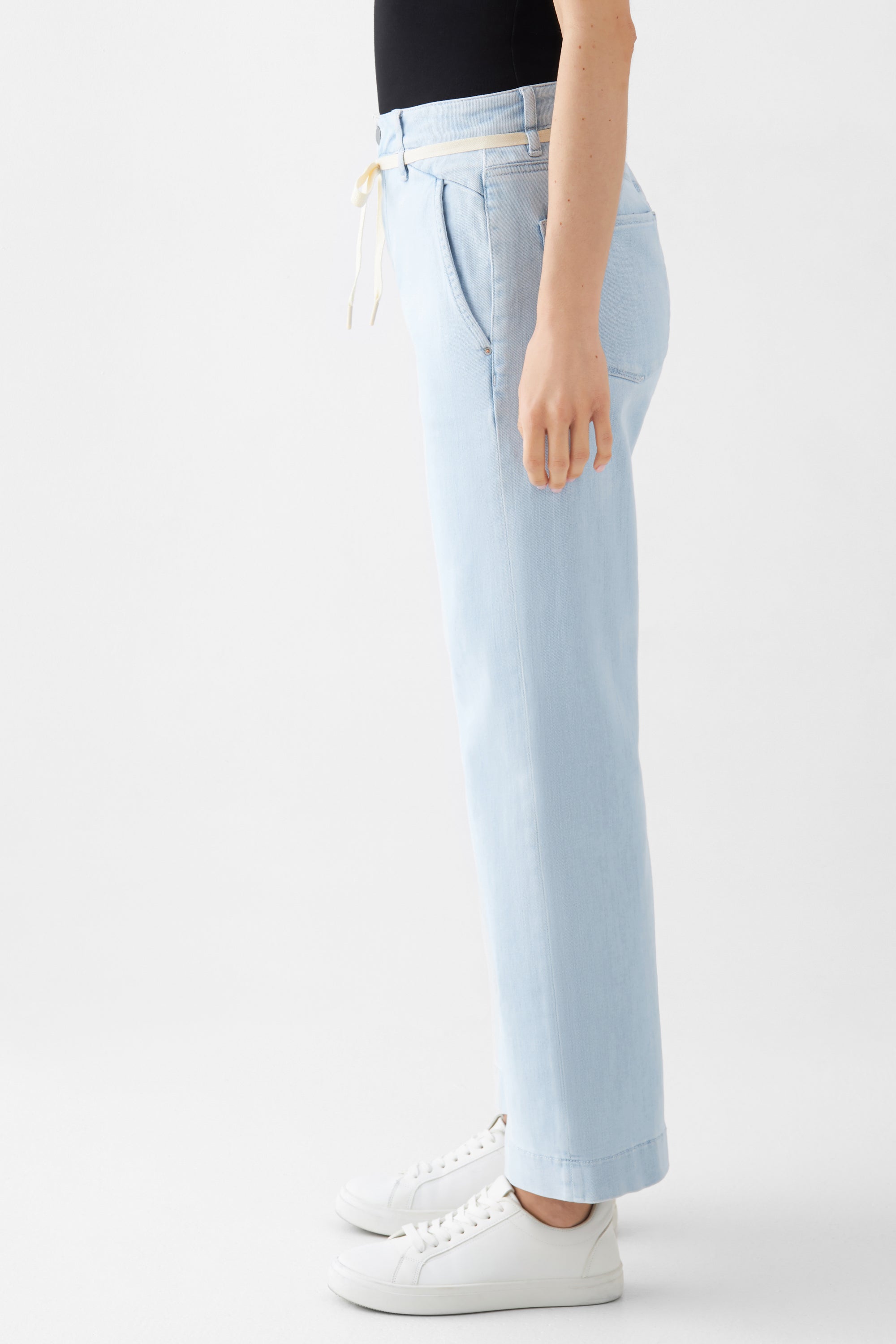 DEW Flared Cropped Soft Denim - French Pocket - Bright Blue