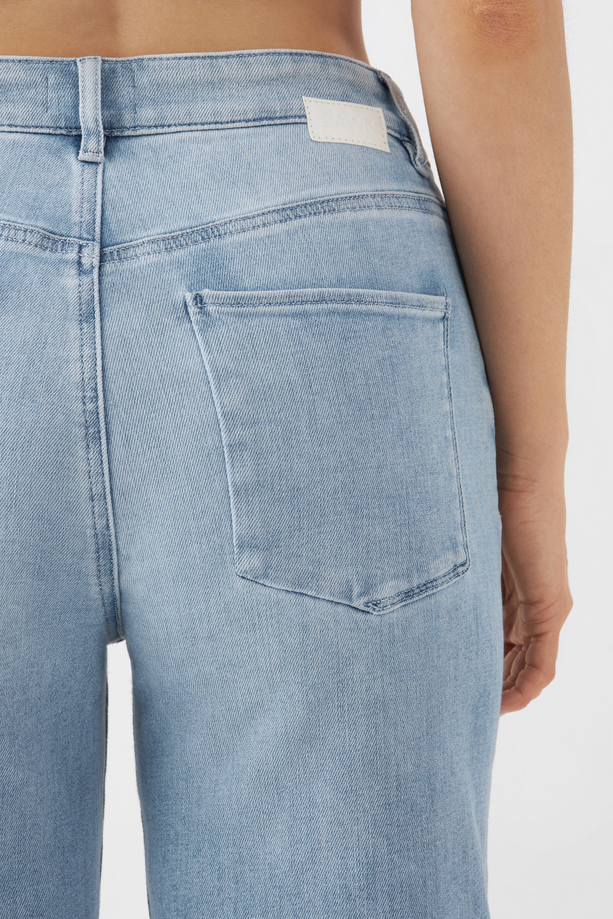 DEW Flared Soft Denim - Classic - Light Blue