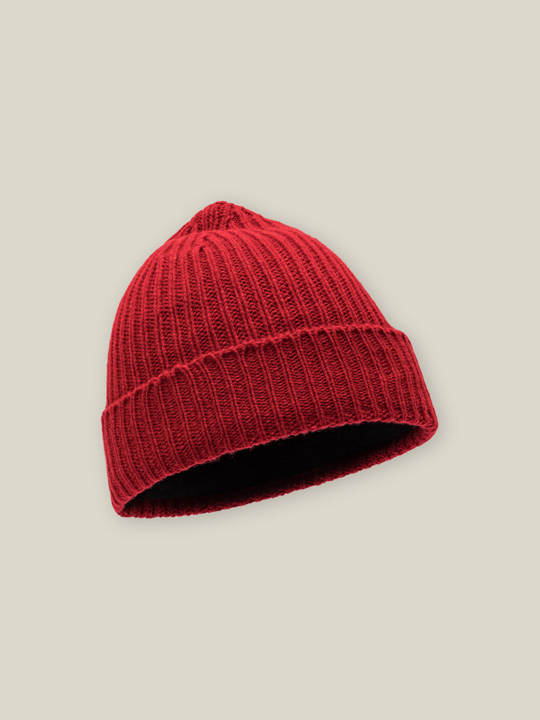 Mütze aus softem recyceltem Cashmere Mix