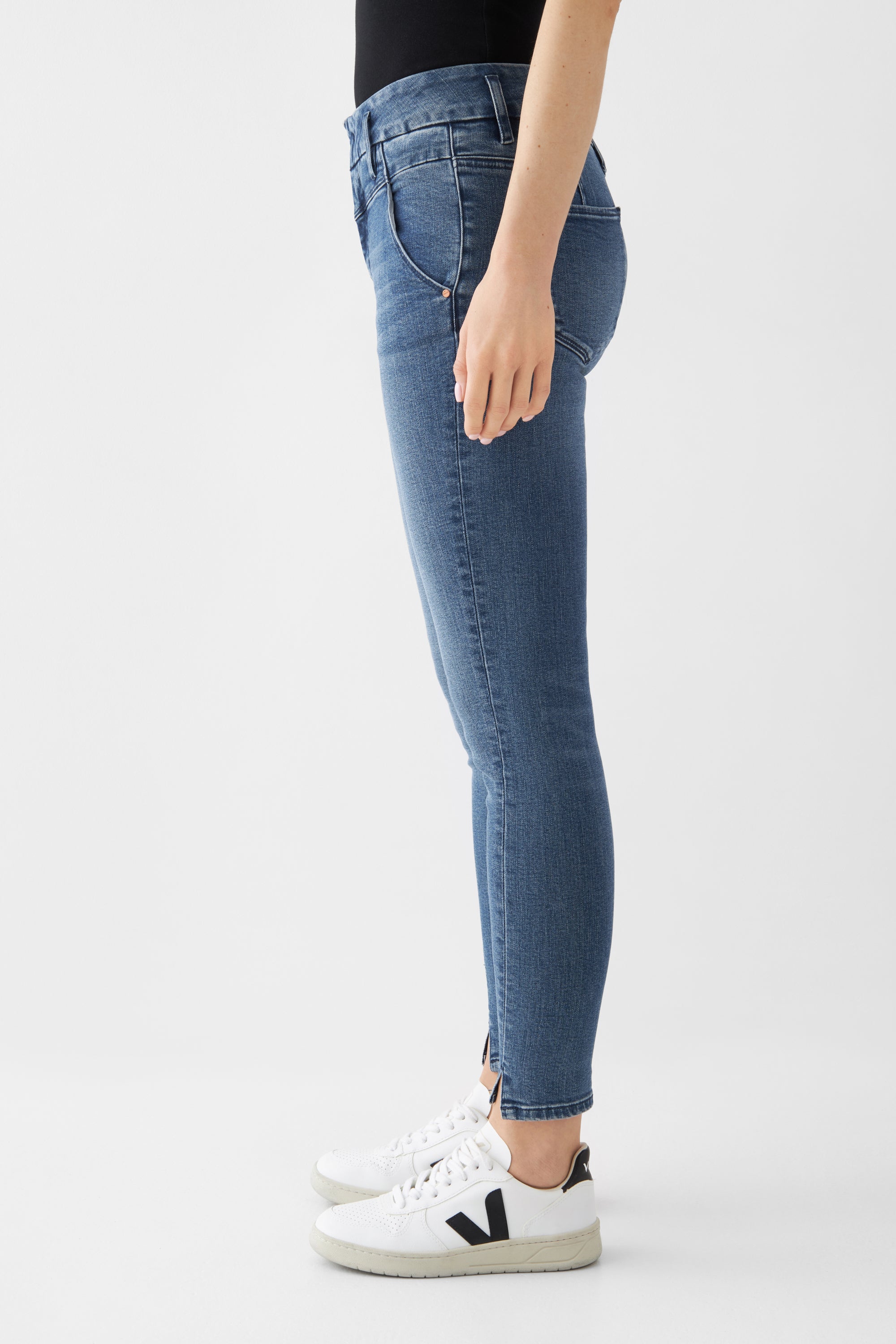 SUN UP Skinny Powerstretch - Design Details - Medium Blue
