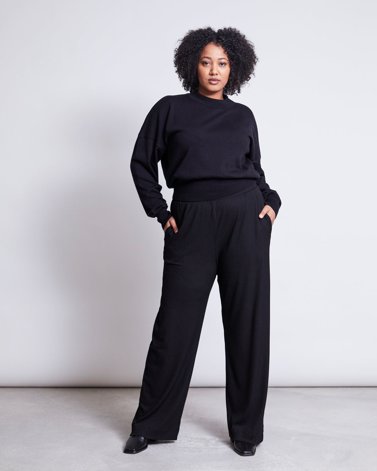 JUMPER YIN BLACK GOTS
