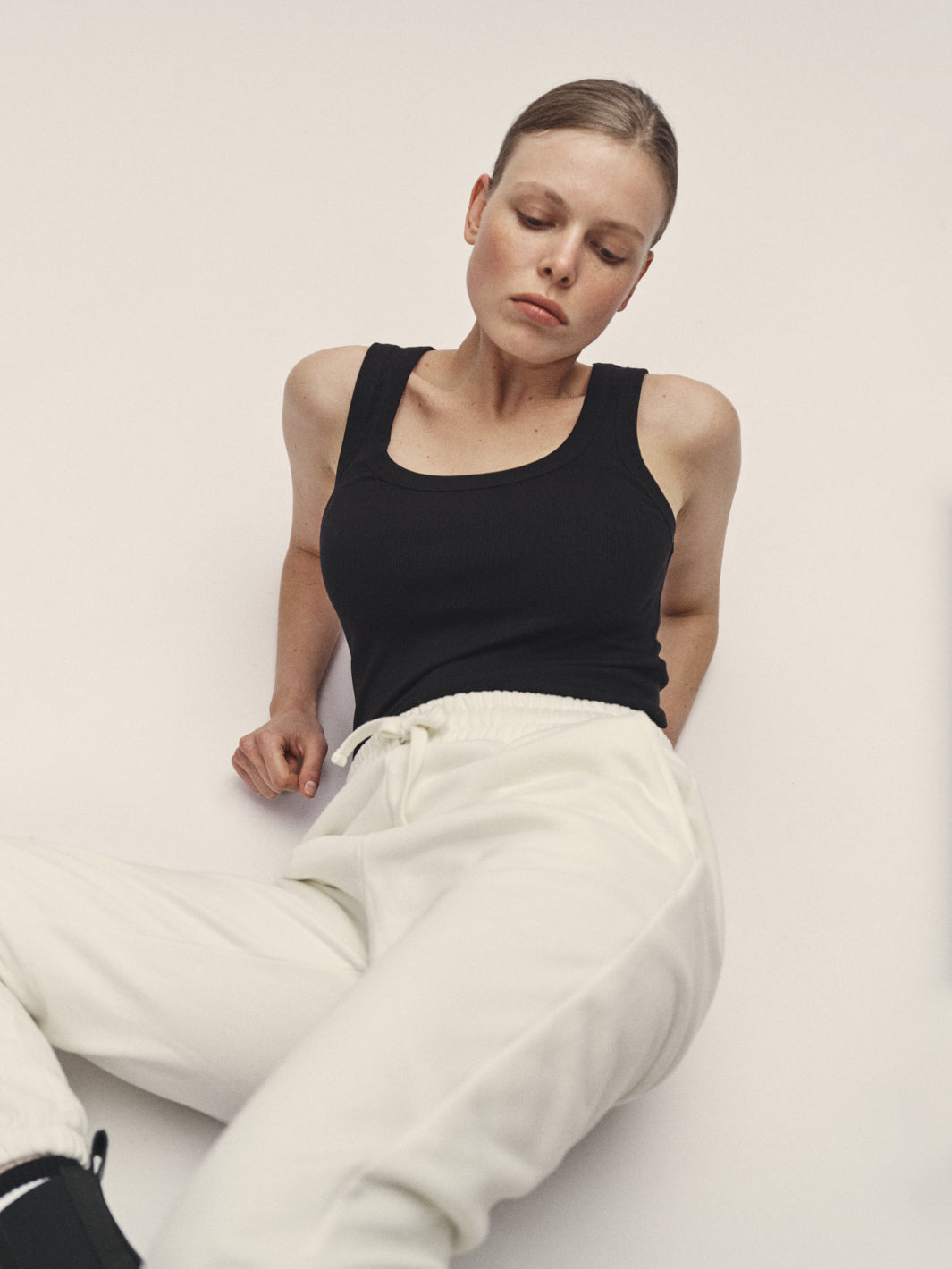 Damen Loungewear off white 100% organic Cotton nachhaltig produziert in Portugal