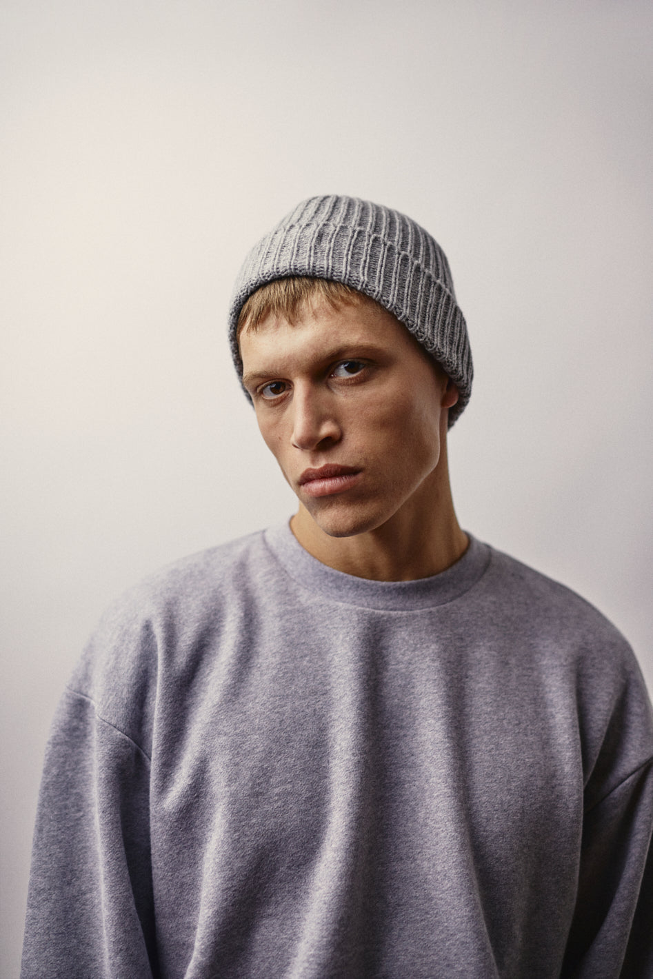 Oversized Herren Rundhals Sweatshirt grau melange zertifizierter Bio Baumwolle in Europa produziert
