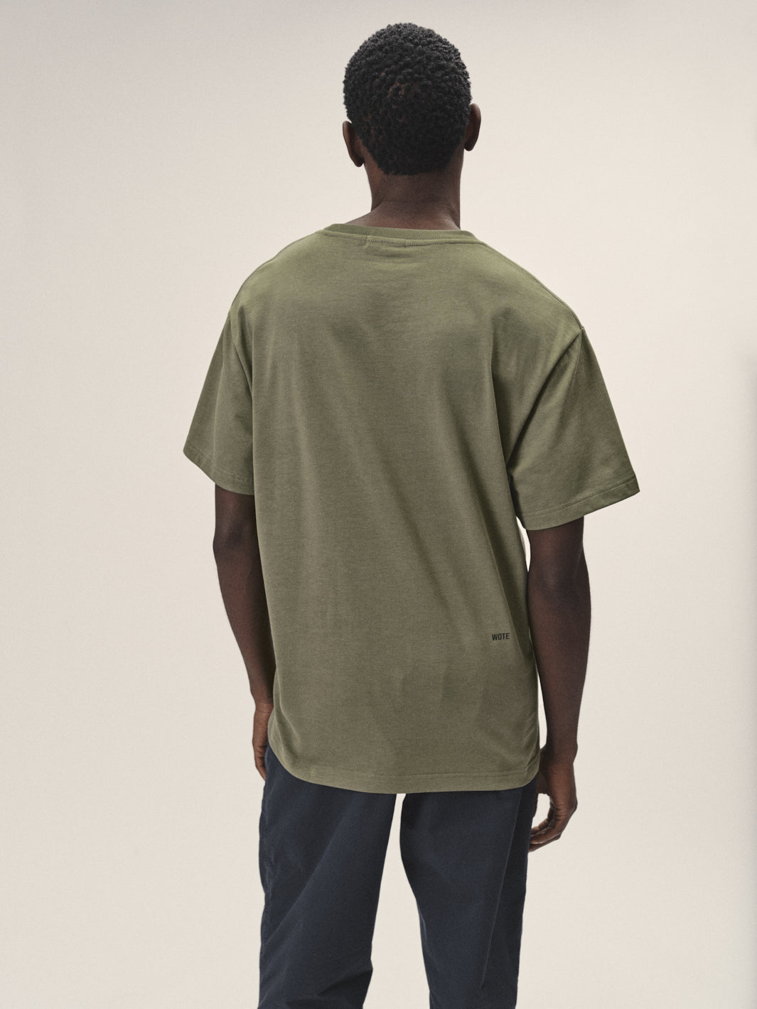 Herren T-Shirt oversized Crewneck olive 100% Bio Baumwolle made in Europe