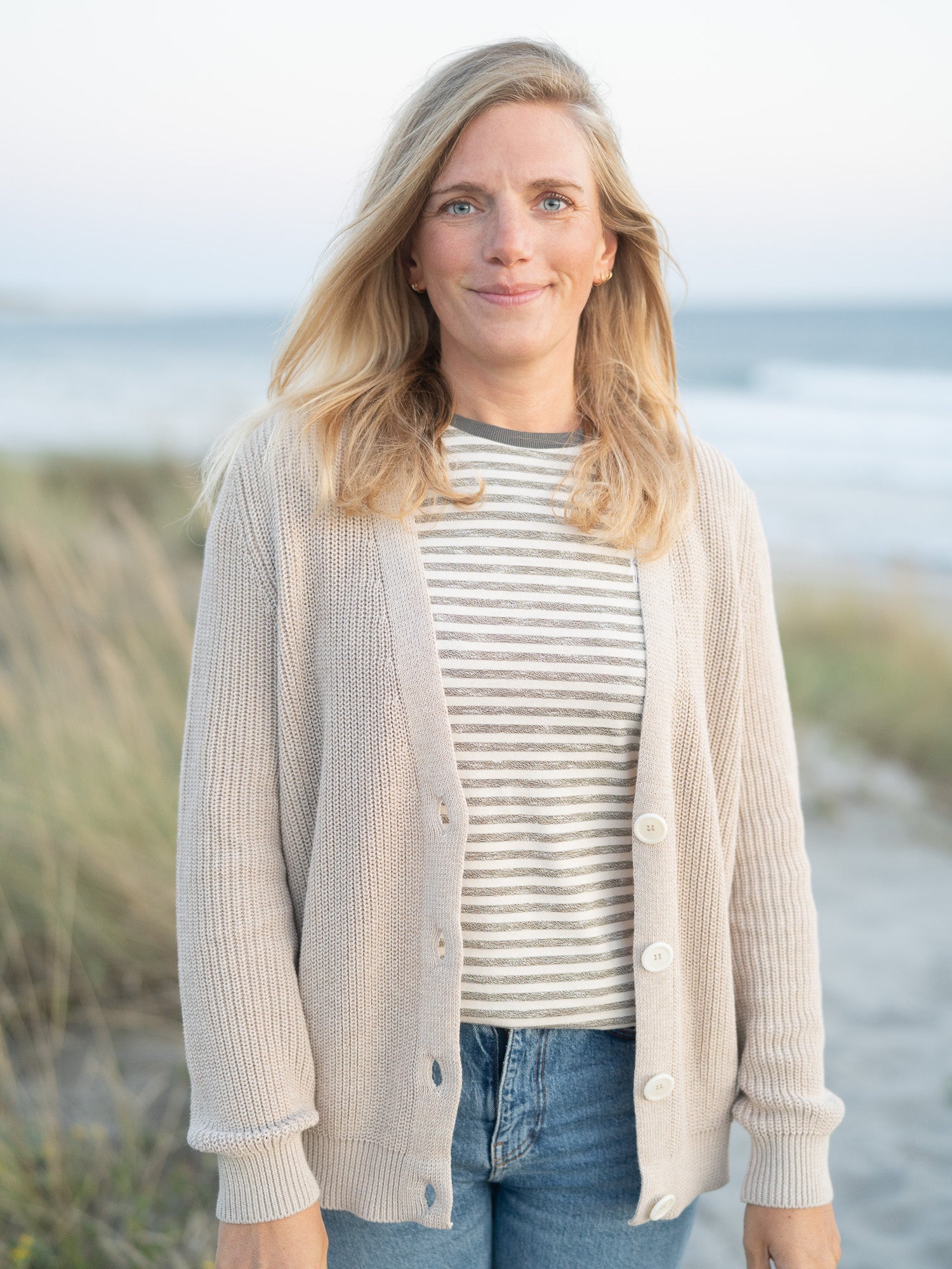 4Seasons Frauen Strickjacke - beigemeliert