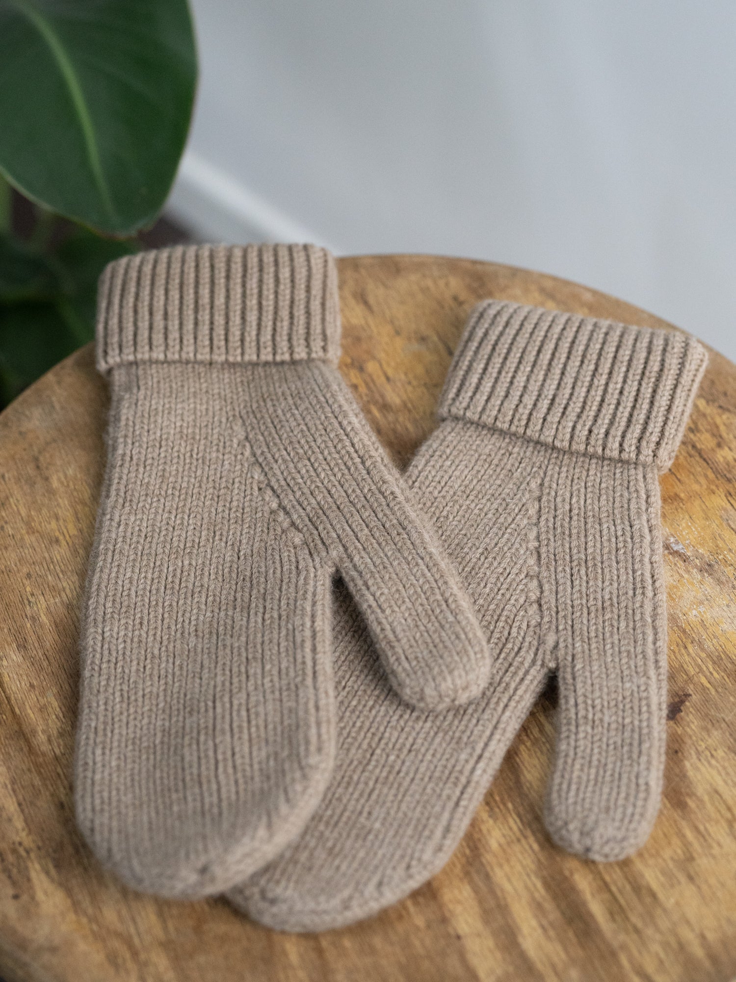 Merino Strick Fäustlinge - sand