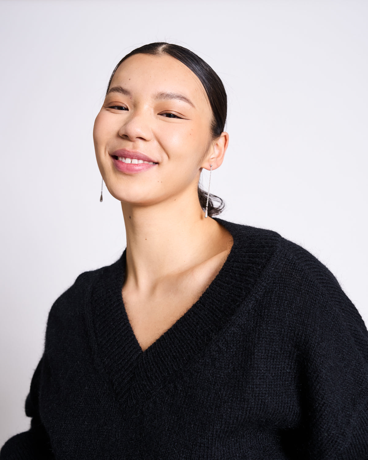 REC. MOHAIR V-NECK JUMPER YICA BLACK