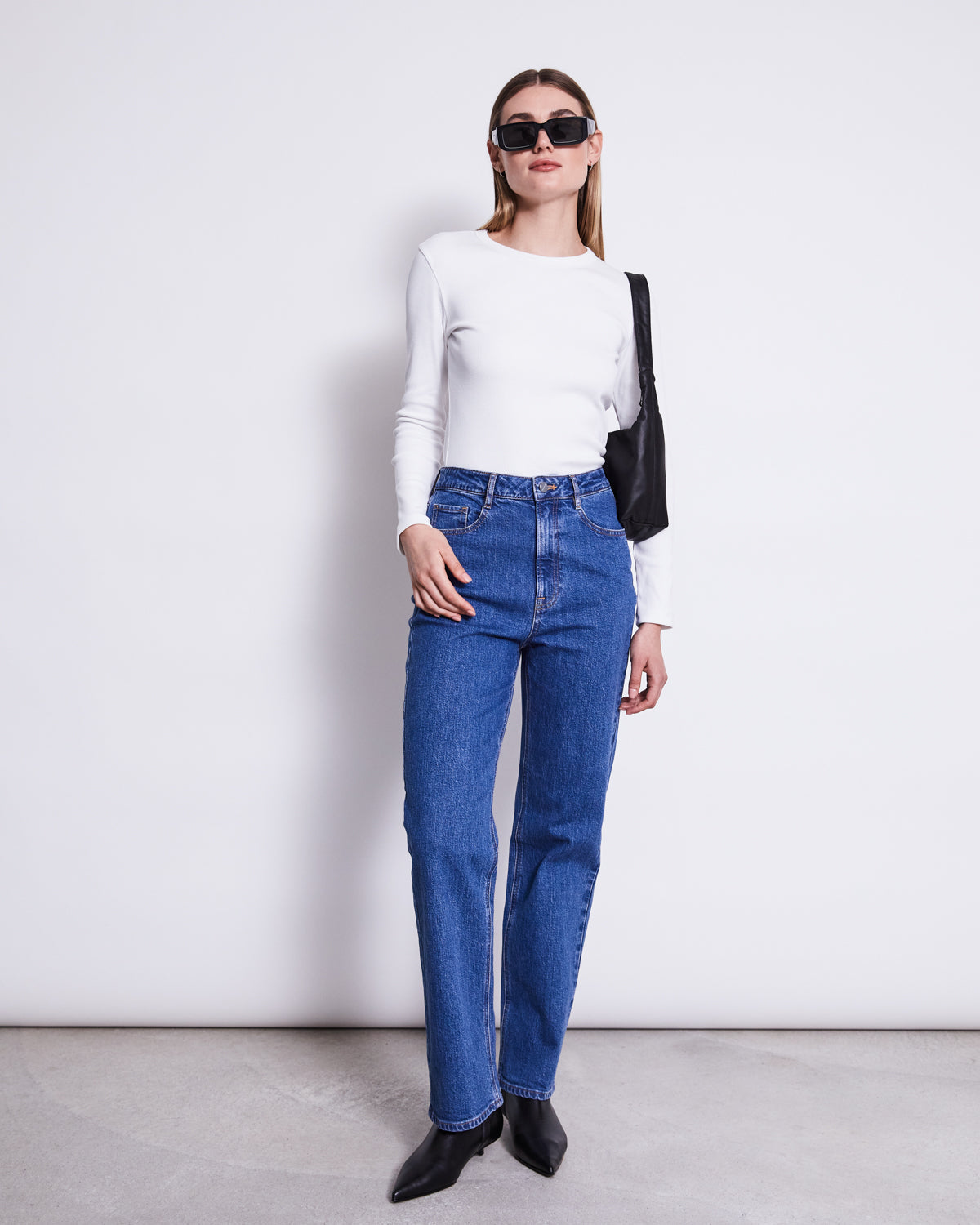 STRAIGHT LEG JEANS ALBA MID BLUE