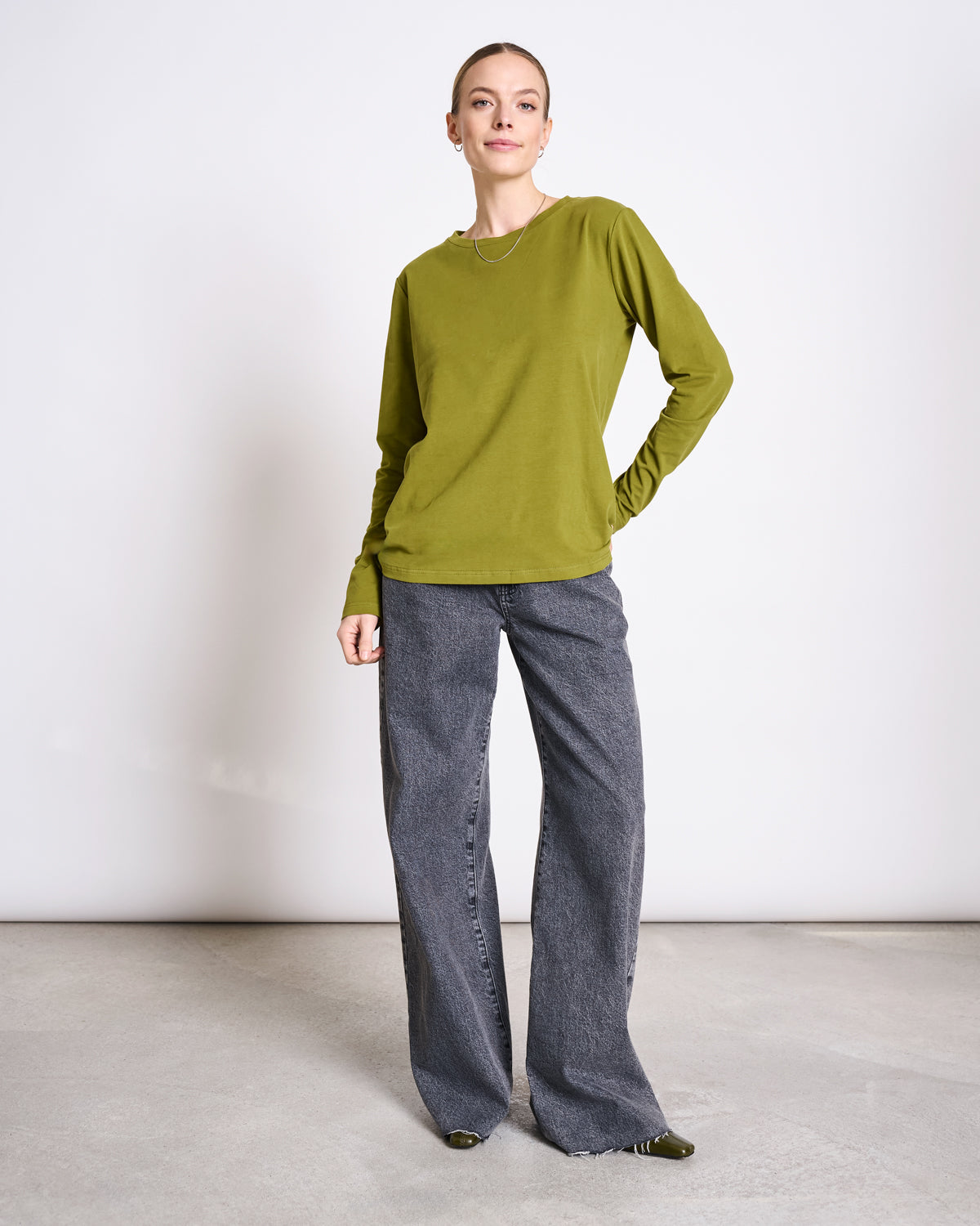 BRUSHED LONGSLEEVE BOY WOODY OLIVE GOTS