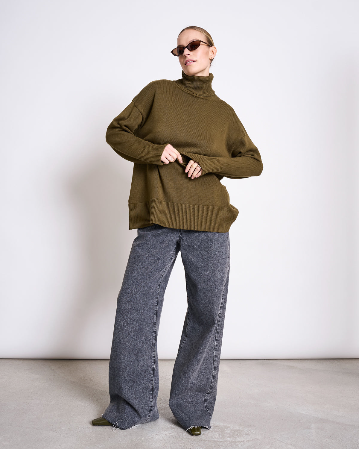 TURTLENECK MUA WOODY OLIVE GOTS
