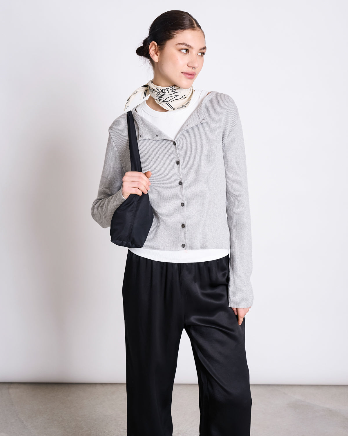 CREWNECK CARDIGAN GLIMT LIGHT GREY GOTS