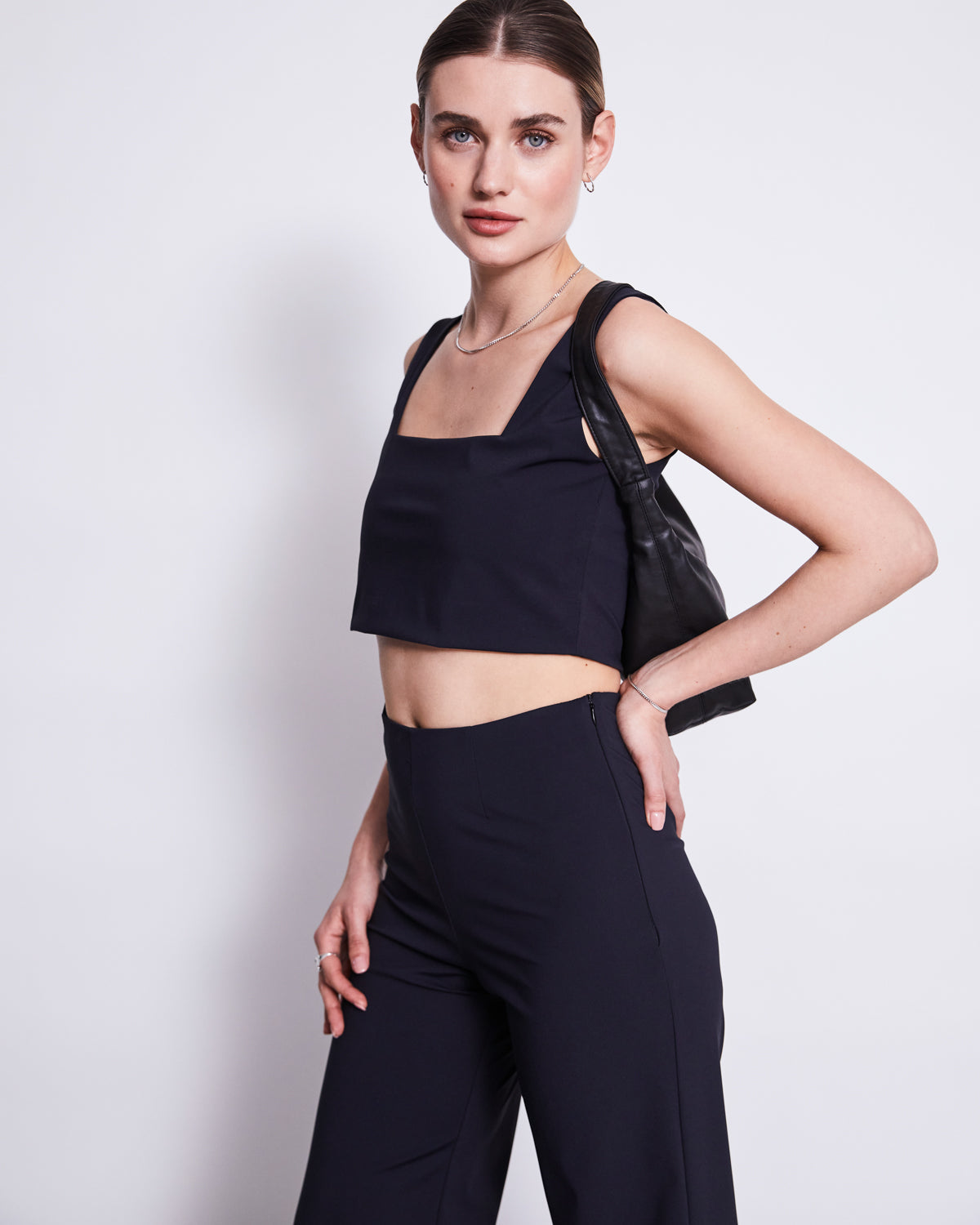 CROP TOP CANCUN BLACK