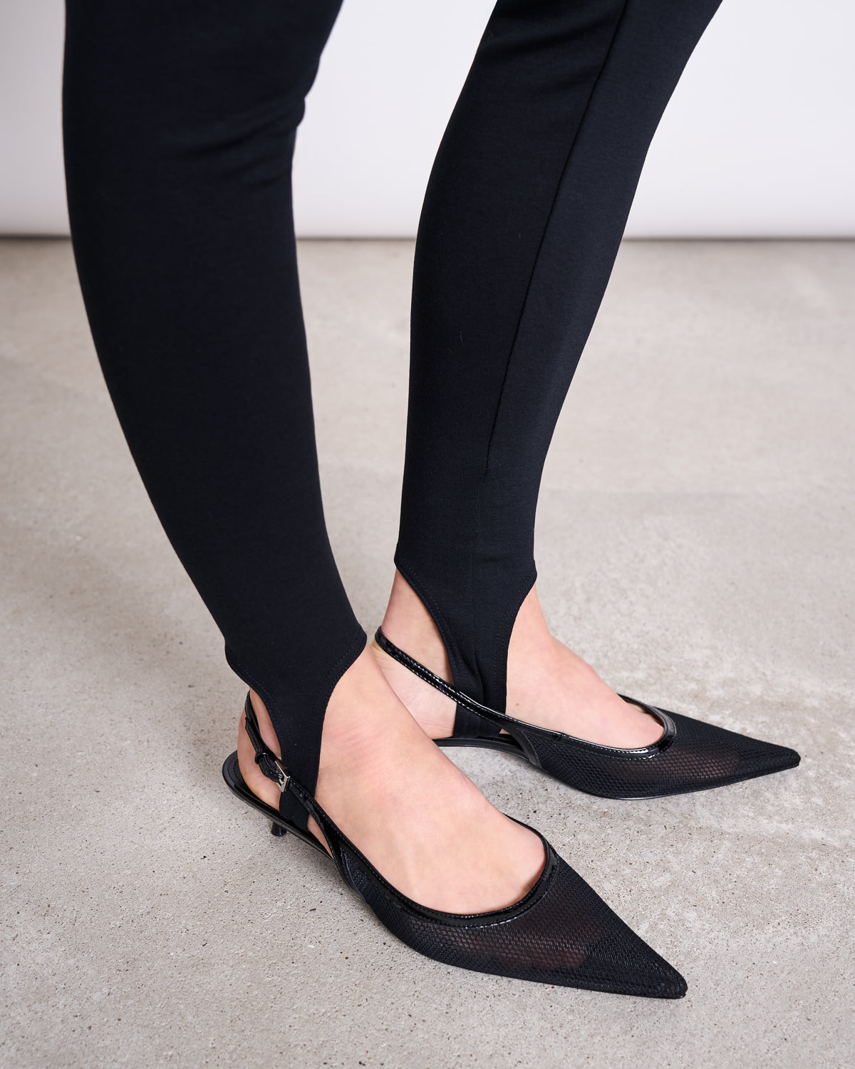 STIRRUP LEGGINGS BLACK