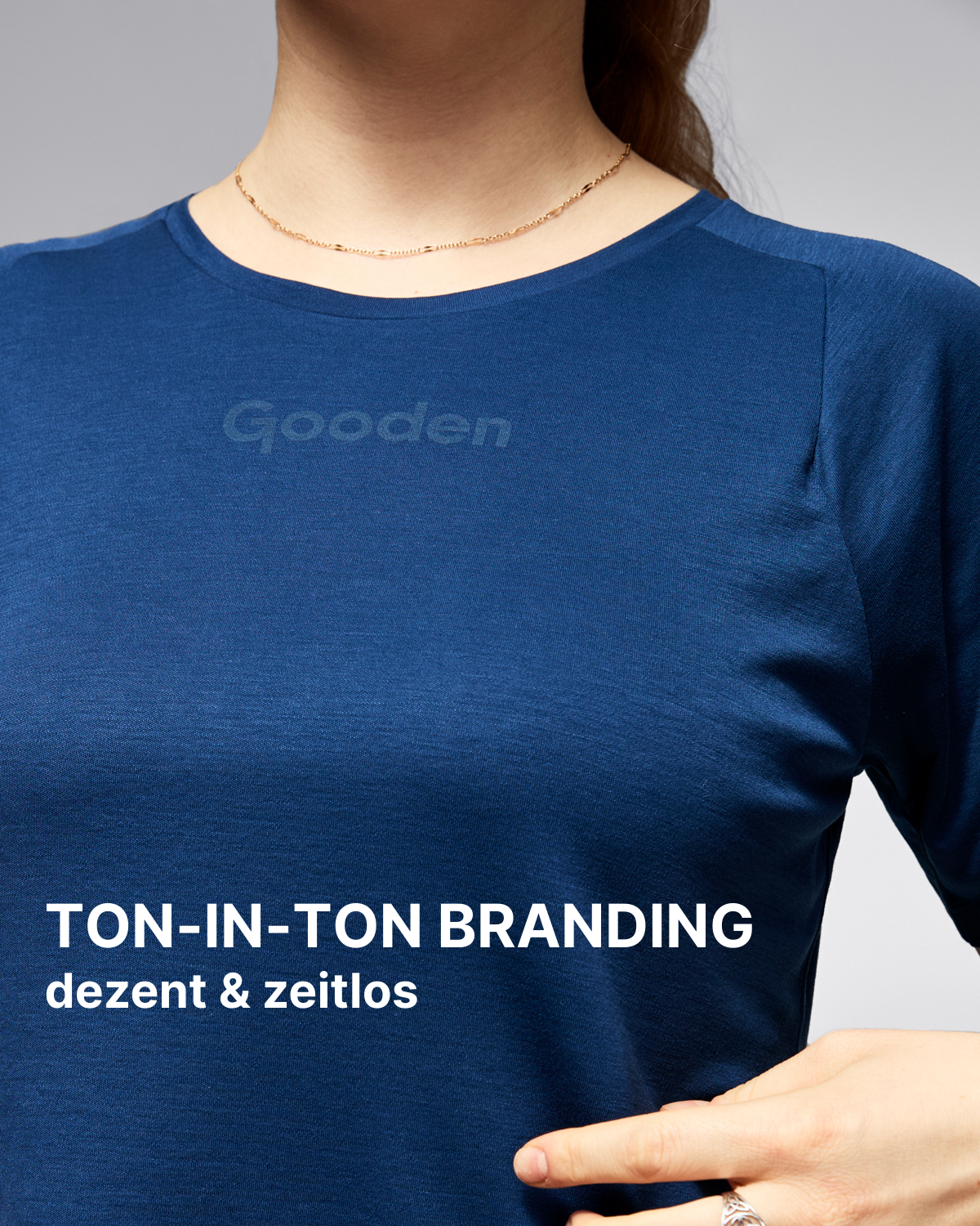 PERFORMANCE T-SHIRT 'HÉLÈNE'