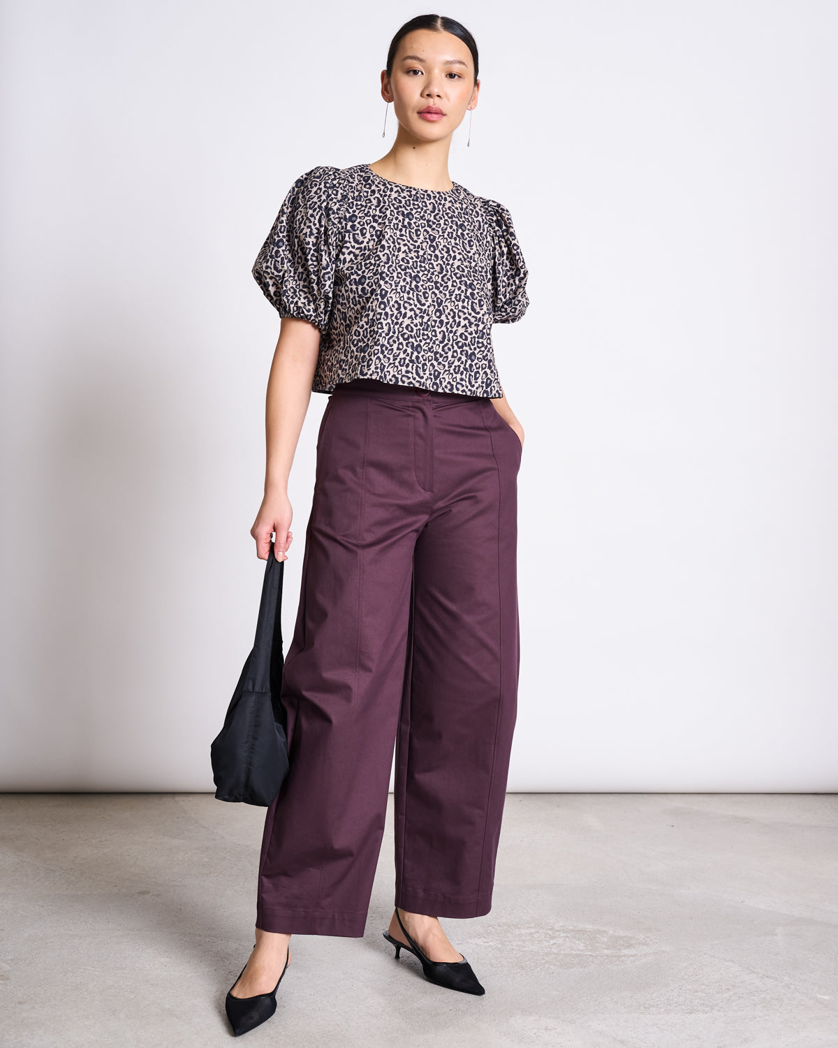 ORGANIC COTTON BARREL PANTS YAURI CHERRY LACQUER