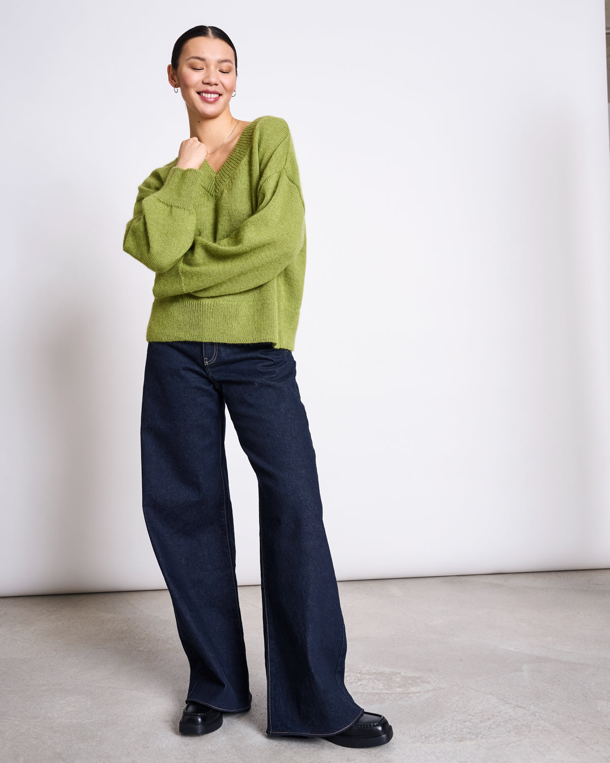 REC. MOHAIR V-NECK JUMPER YICA MOSSY PEAR