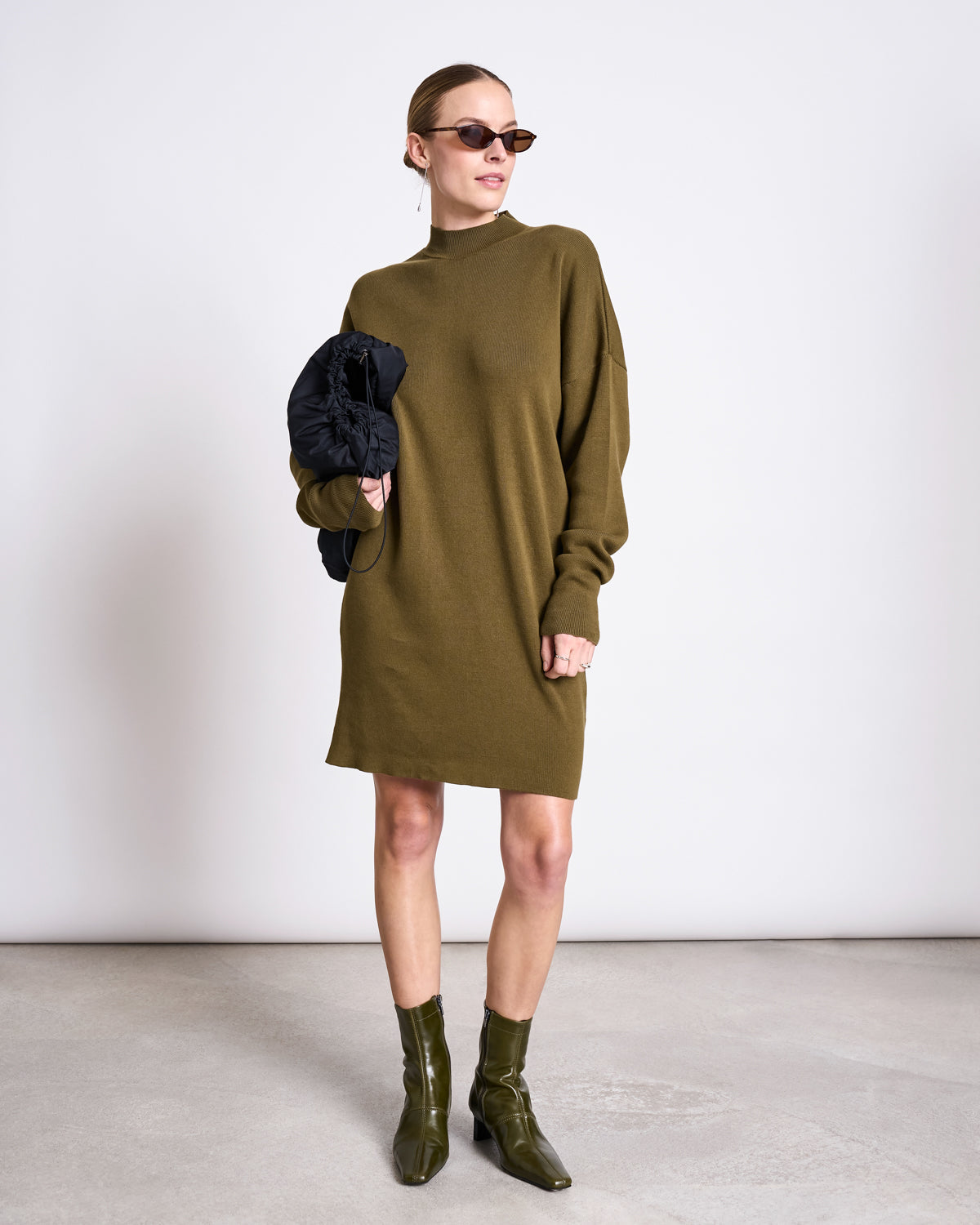 KNIT DRESS NUNA WOODY OLIVE GOTS