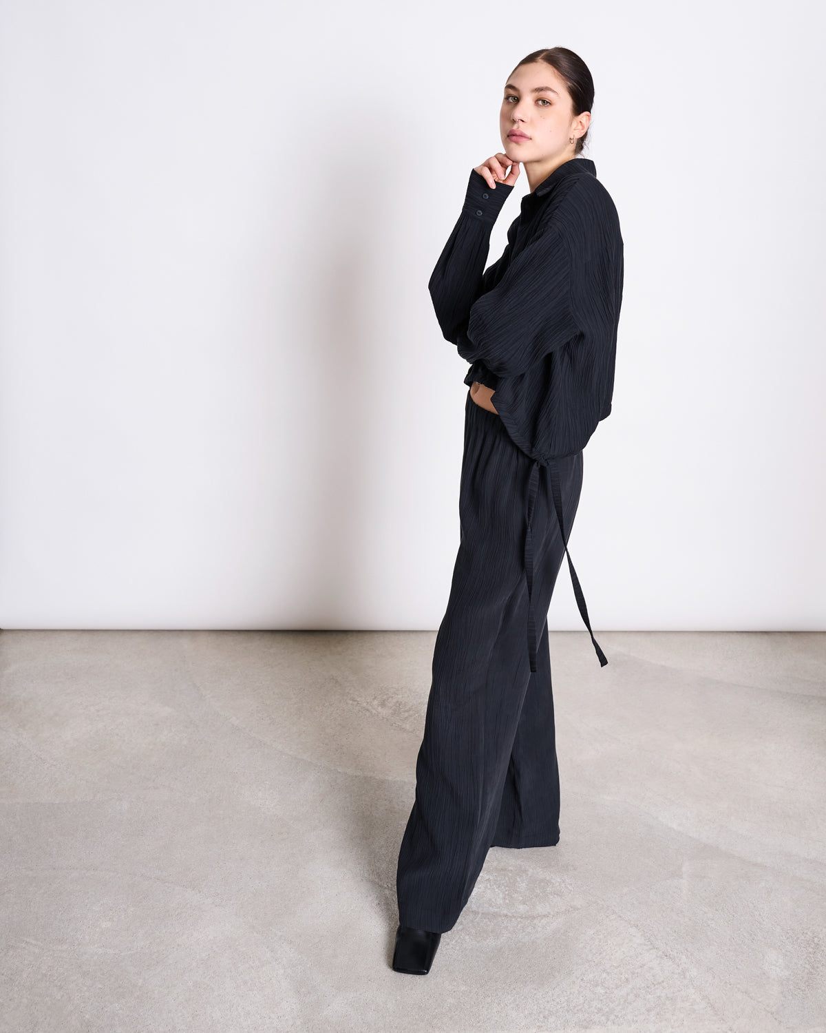 CRINKLE SHIRT ISTED BLACK