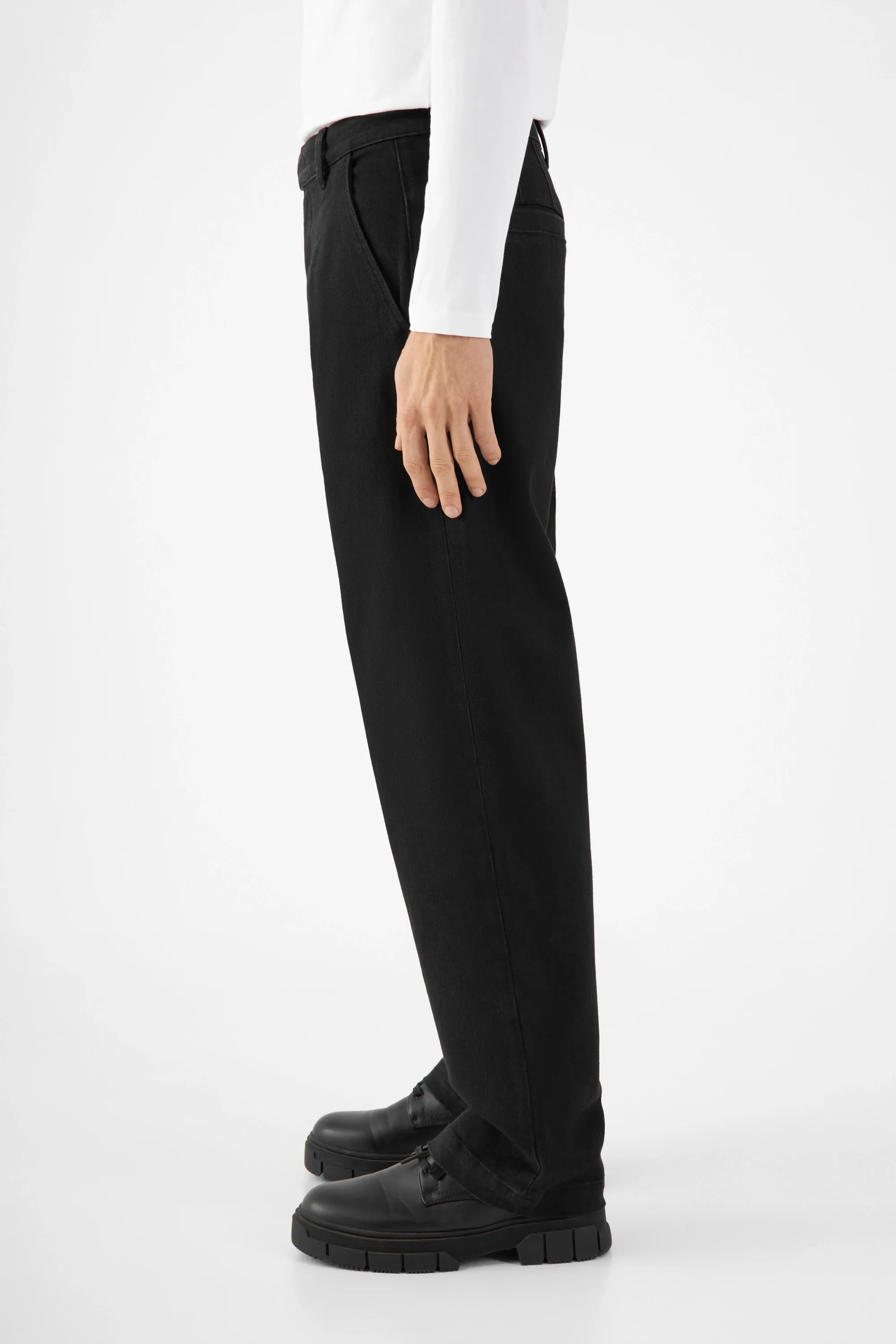 ASTER Balloon Soft Tencel - Chino - Black/Black