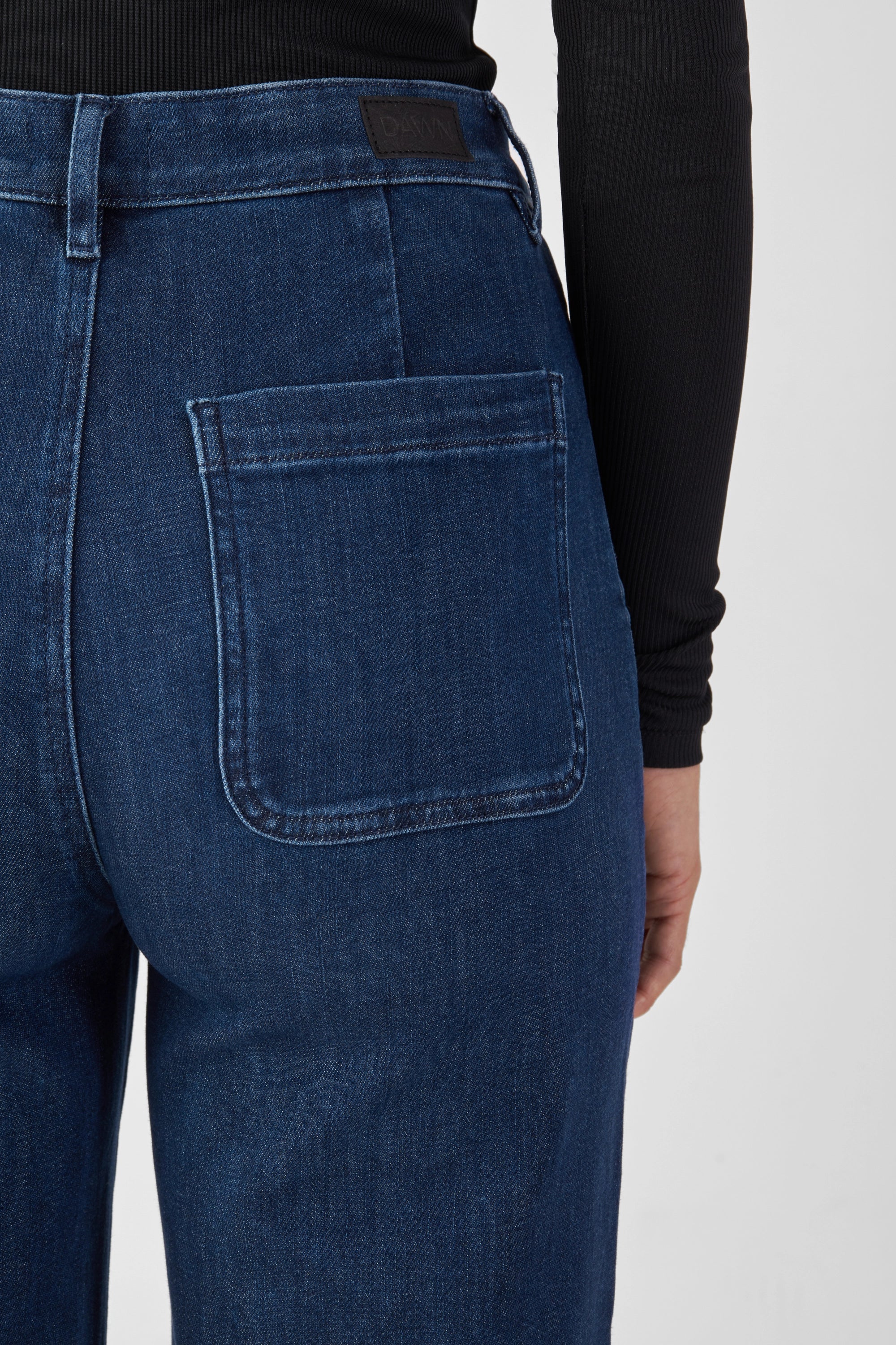 DEW Flared Soft Denim - Worker - Dark Blue