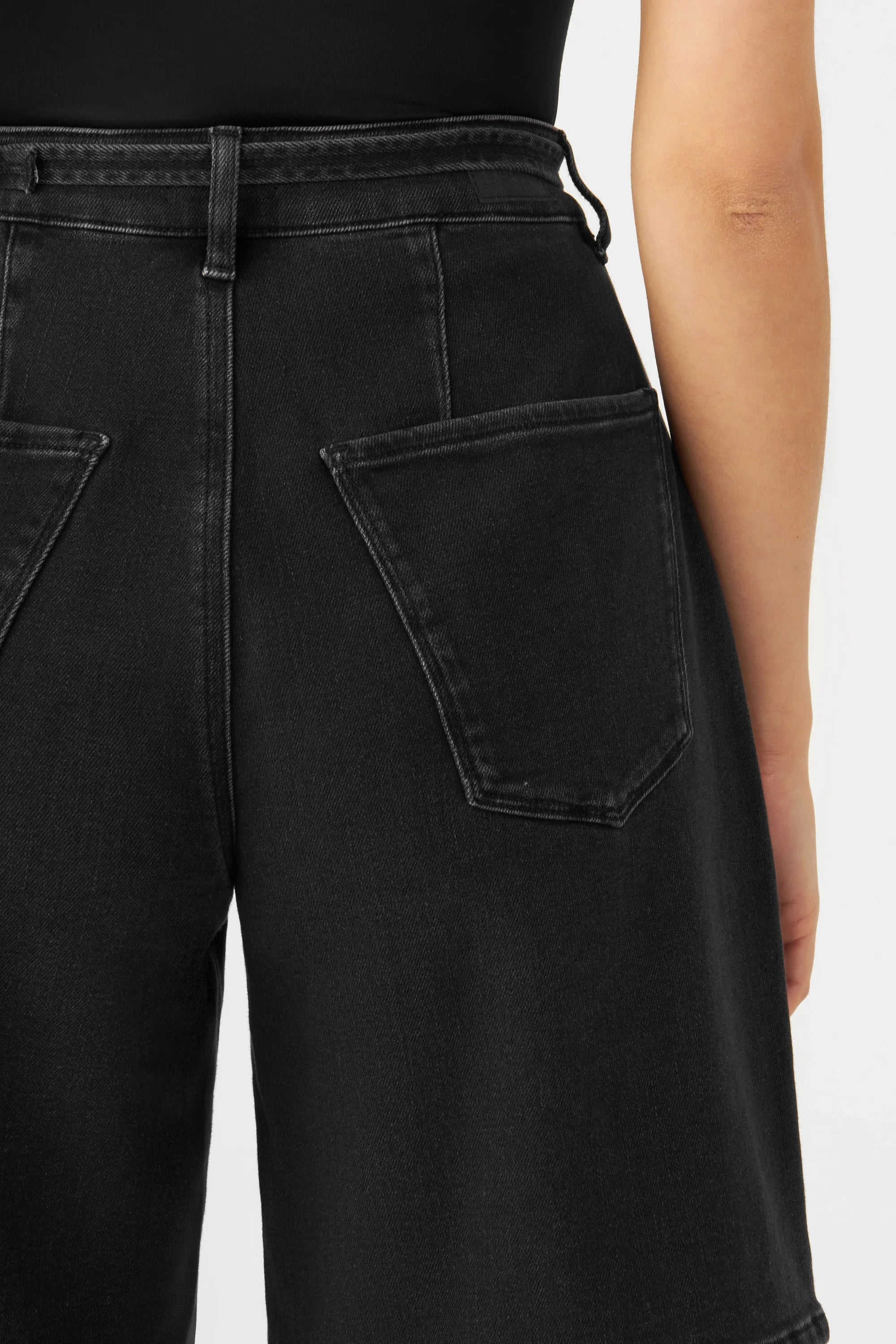 BLINKY Soft Denim - Shorts - Black Denim