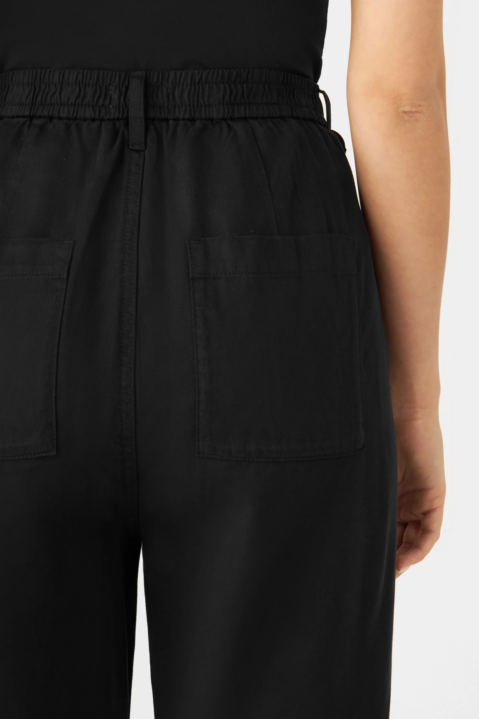 SUNSHINE Tapered Tencel - Classic Jogger - Midnight Black