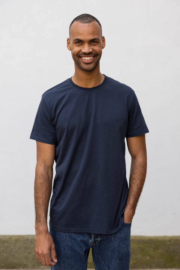 Premium Blank T-Shirt STANDARD, Saphir