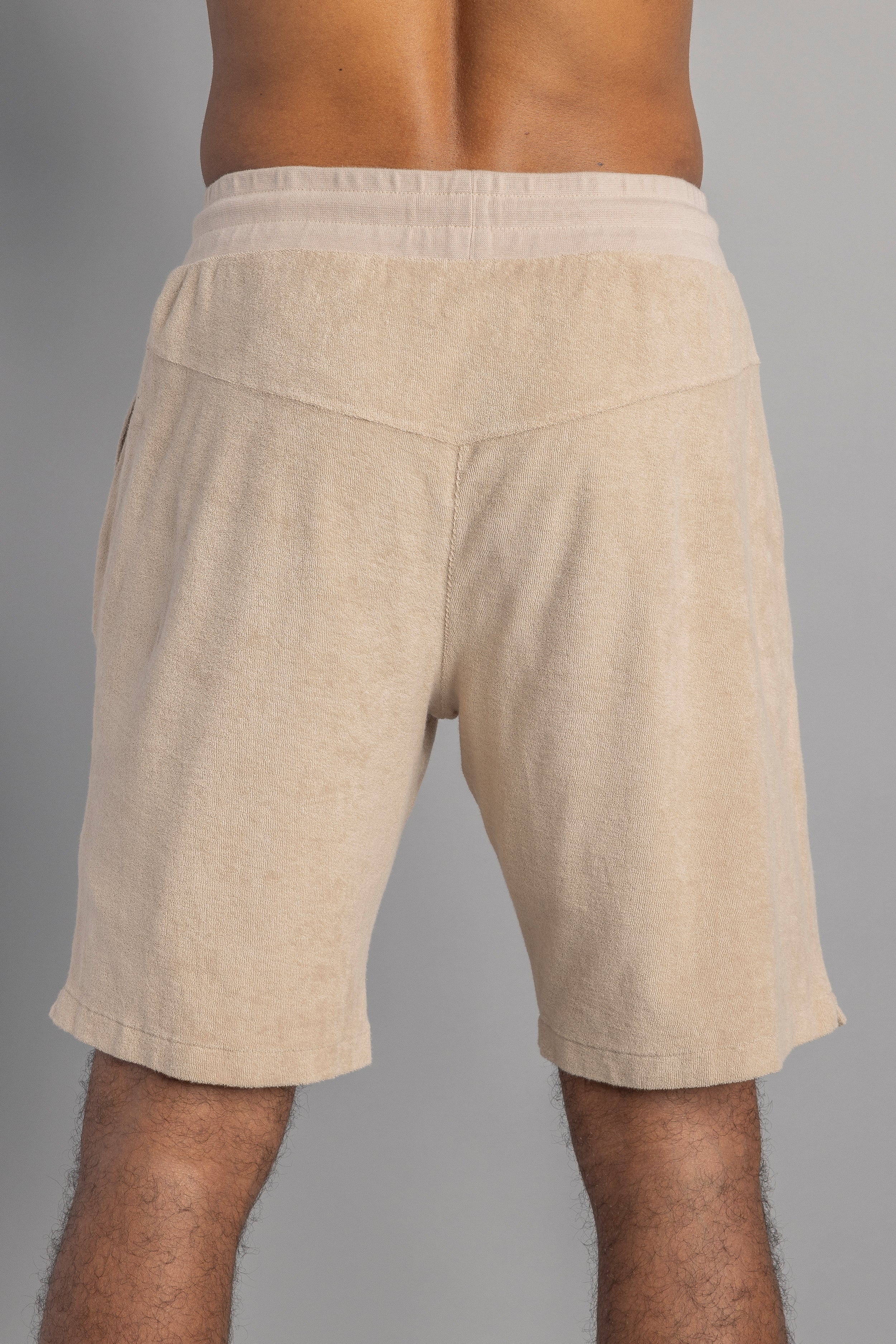 Terry Shorts, Sand